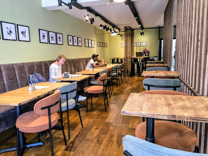 Inside view of Greens Cafe Oxford